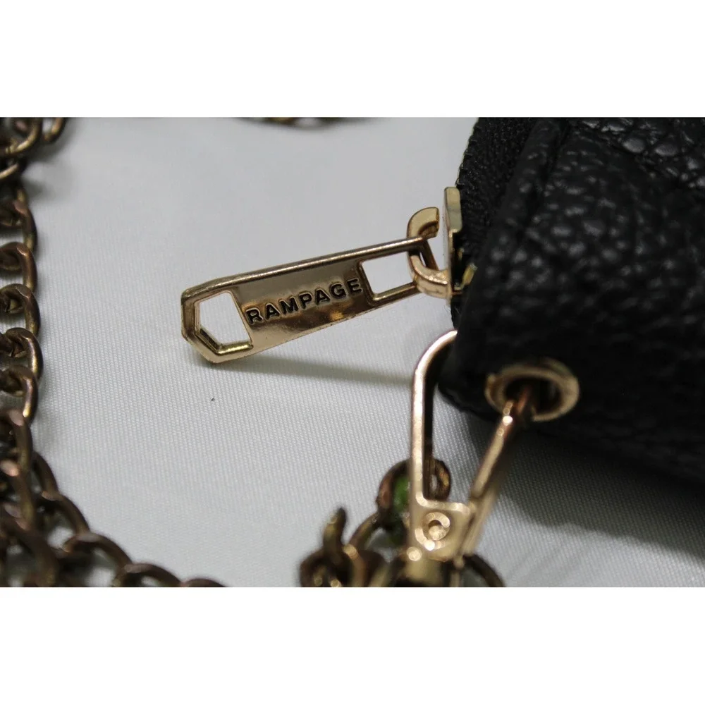 Rampage Black Quilted Chevron Zip Around Wallet with Detachable Chain Strap‎ Y2K